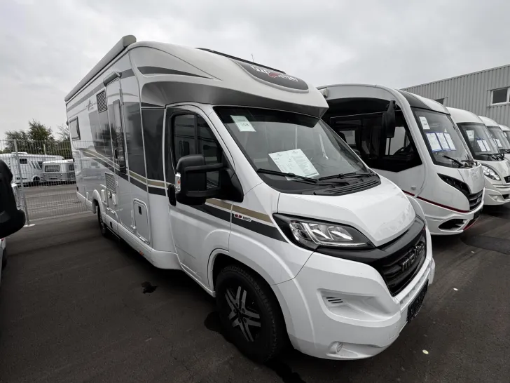 Fahrzeugbild Malibu T 490 LE HA Luftfederung, Hubstützen Goldschmitt #1