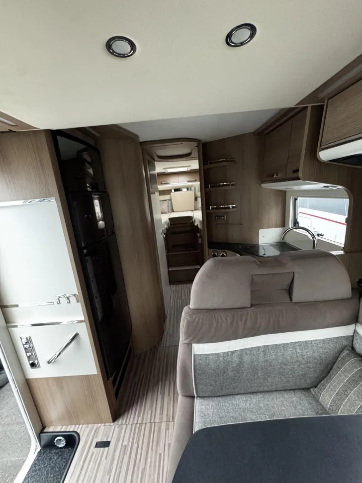 Fahrzeugbild Malibu T 490 LE HA Luftfederung, Hubstützen Goldschmitt #10