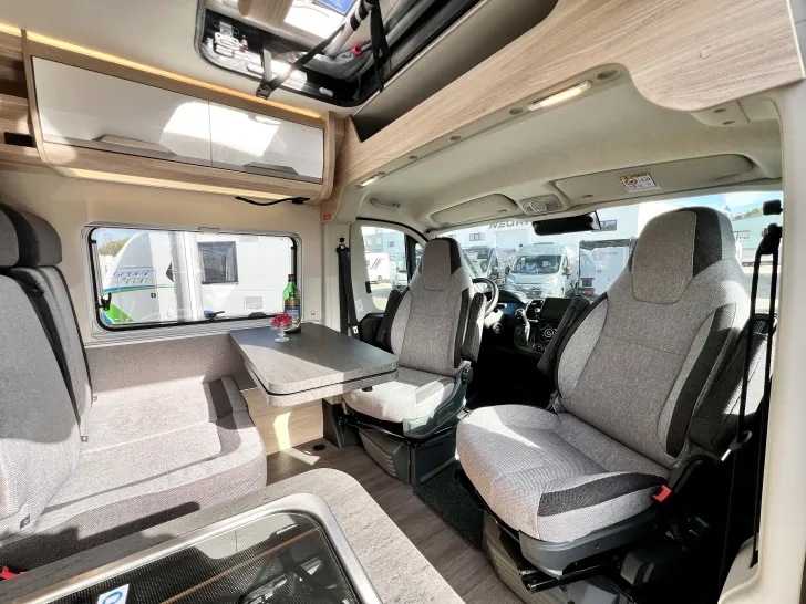 Fahrzeugbild Knaus BoxLife Pro 600 STREET 60 Years Aufstelldach + 180PS Automatik #7