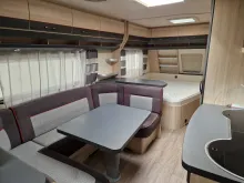 Grundriss Tag Hobby De Luxe 560 KMFe Gut gepflegt