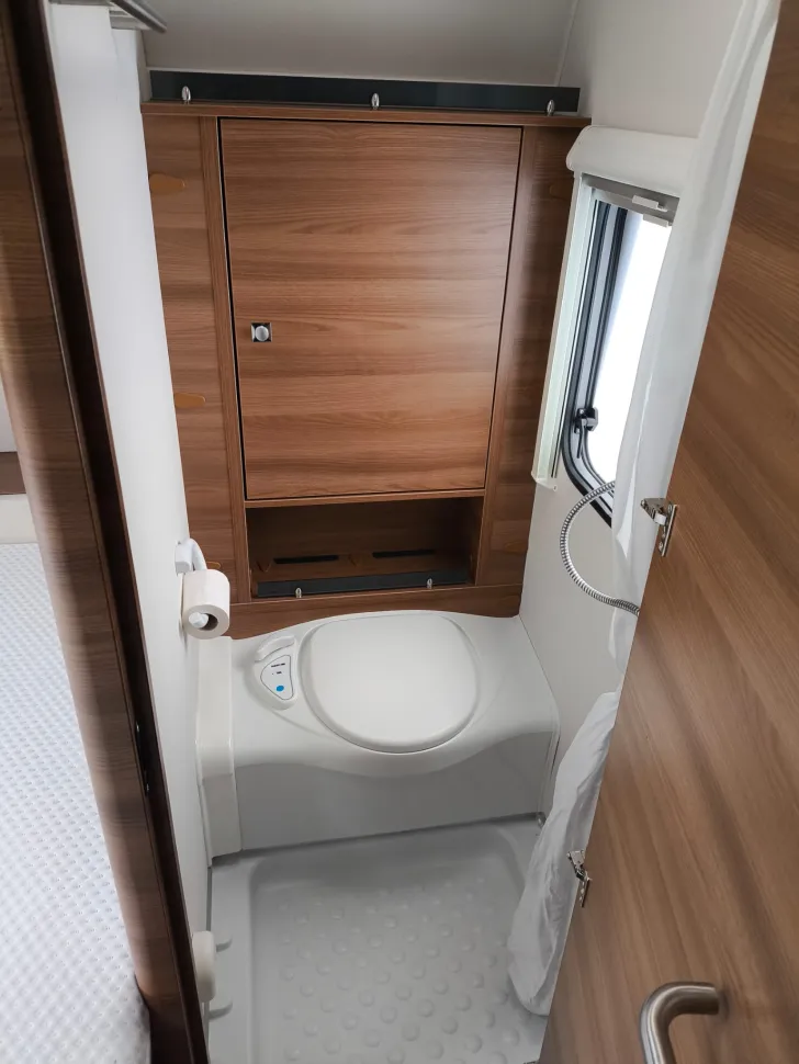 Fahrzeugbild Dethleffs Nomad 560 FMK gut gepflegt, wenig genutzt. #5