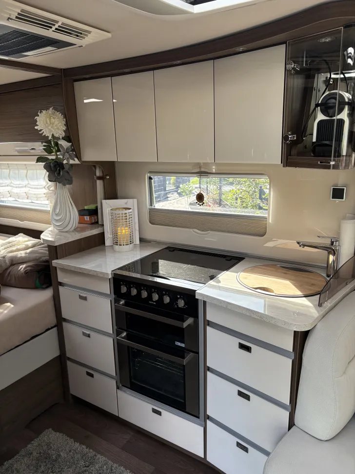 Fahrzeugbild Hymer Eriba Nova S 545 #5