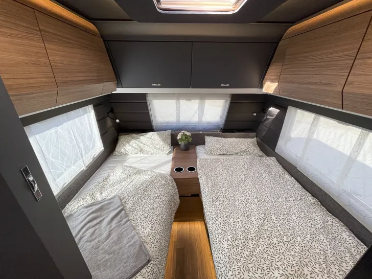 Fahrzeugbild Knaus AZUR 500 EU *Markise*DuoControl* #12