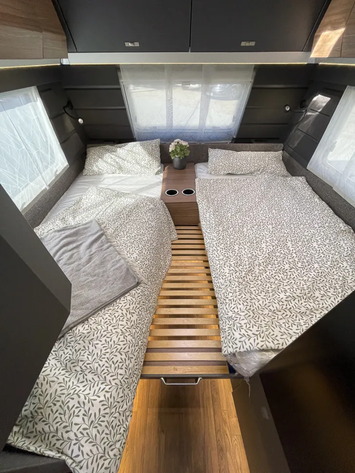 Fahrzeugbild Knaus AZUR 500 EU *Markise*DuoControl* #18