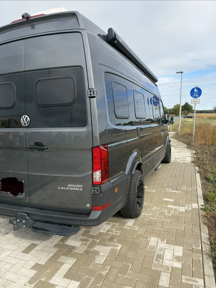 Grundriss Nacht VW Grand California 680 mit Delta Hanma Felgen