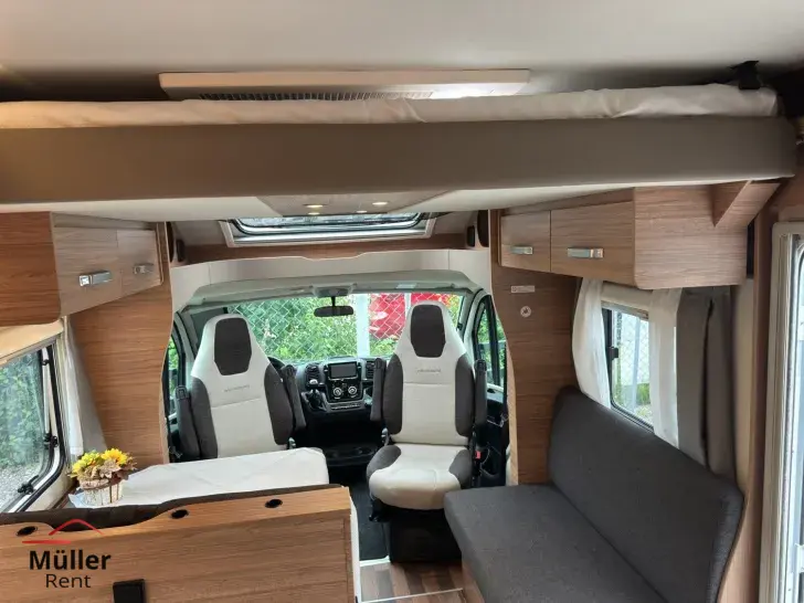 Fahrzeugbild Weinsberg CaraSuite 650 MF hochwertige Ausstattung #17