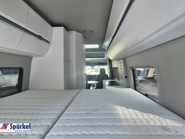 Fahrzeugbild VW Grand California 680 *177*Automatik*Solar* #7