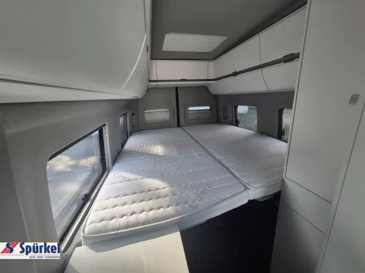 Fahrzeugbild VW Grand California 680 *177*Automatik*Solar* #11