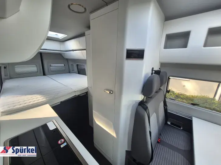 Fahrzeugbild VW Grand California 680 *177*Automatik*Solar* #32