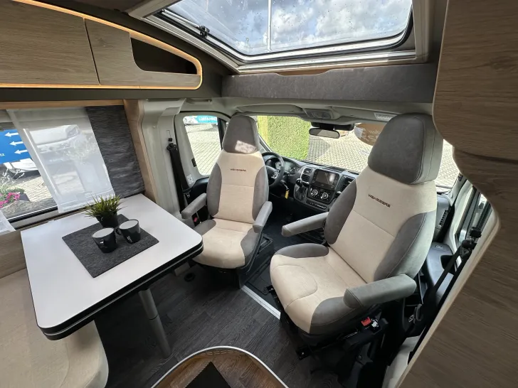 Fahrzeugbild Weinsberg CaraCompact 600 MF EDITION [PEPPER] #13