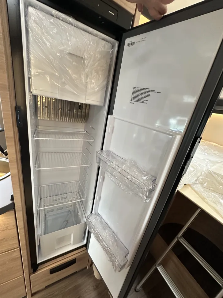 Fahrzeugbild Knaus L!ve Wave 650 MEG Platinum Selection #18