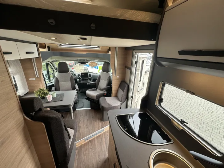 Fahrzeugbild Knaus L!ve Wave 650 MEG Platinum Selection #24