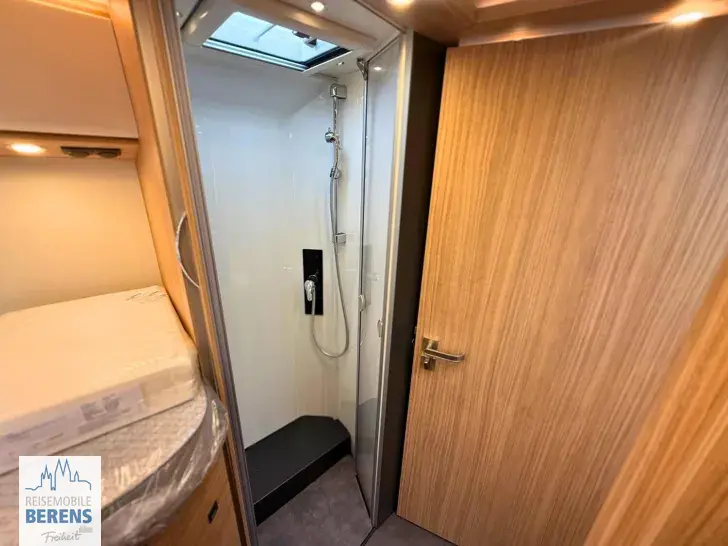 Fahrzeugbild Malibu I 470 RB LE K comfort Mercedes #22