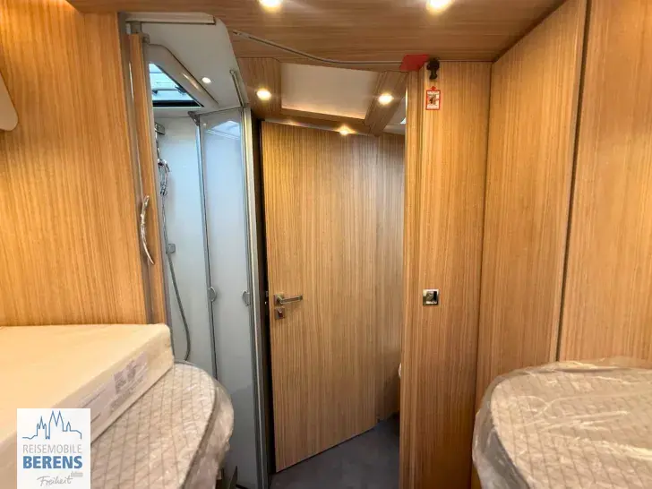 Fahrzeugbild Malibu I 470 RB LE K comfort Mercedes #23