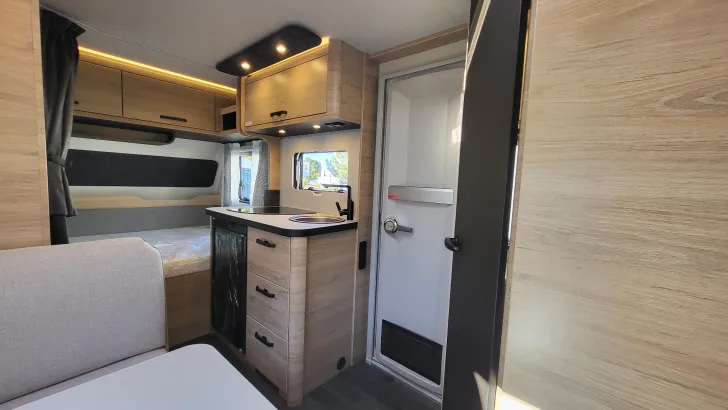 Fahrerhaus Weinsberg CaraOne 390 QD Smart/Advanced Paket