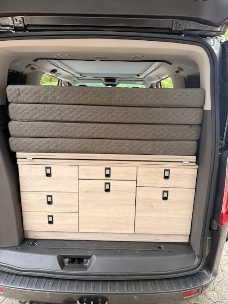 Fahrzeugbild Ford Transit Custom 270 L1 2.0 TDCi Trend Tourneo Titanium Multi-Ca #6