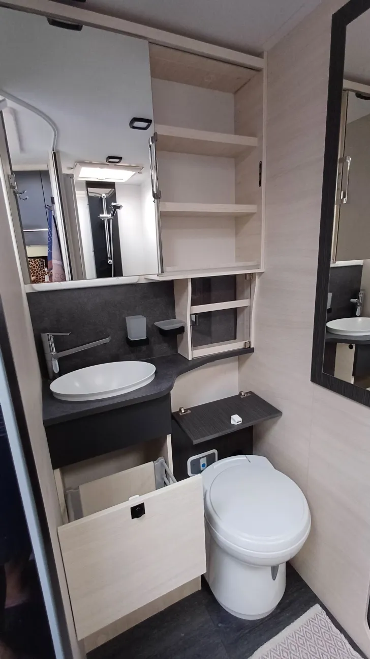 Fahrzeugbild Chausson Titanium Premium 630, sehr gepflegt, winterfest #7