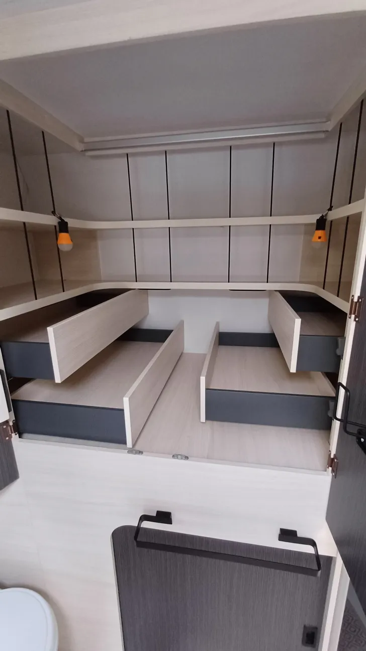 Fahrzeugbild Chausson Titanium Premium 630, sehr gepflegt, winterfest #9