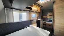 Sicht vorne-hinten Weinsberg CaraOne 400 LK 3 x Pakete Auf. 1350 kg