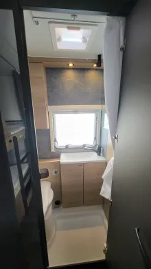 Toilette Weinsberg CaraOne 400 LK 3 x Pakete Auf. 1350 kg