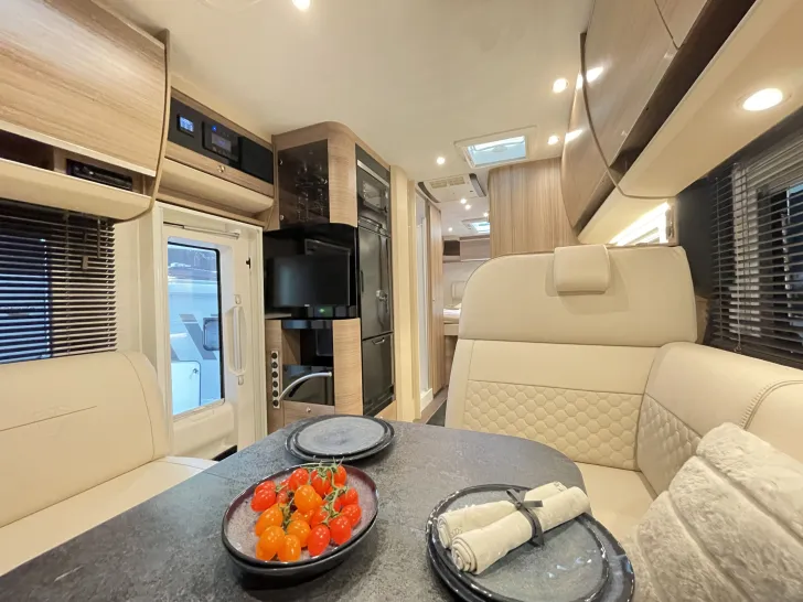 Fahrzeugbild Concorde CRUISER 891LR Diamond Series - 6 Schlafpl. #8
