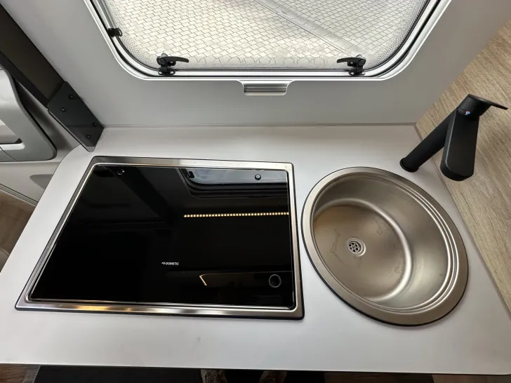 Fahrzeugbild Weinsberg CaraCompact 600 MF EDITION [PEPPER] #16
