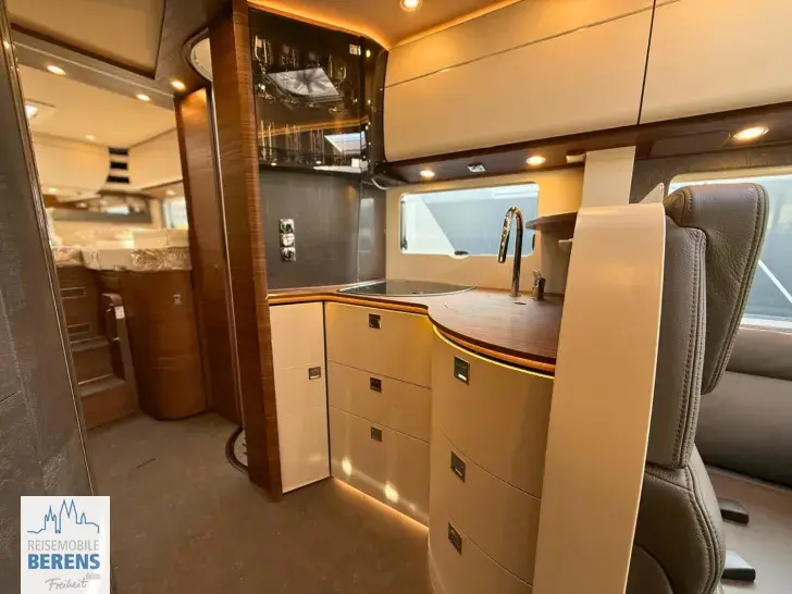 Fahrzeugbild Carthago chic c-line I 4.9 LE L Mercedes #13