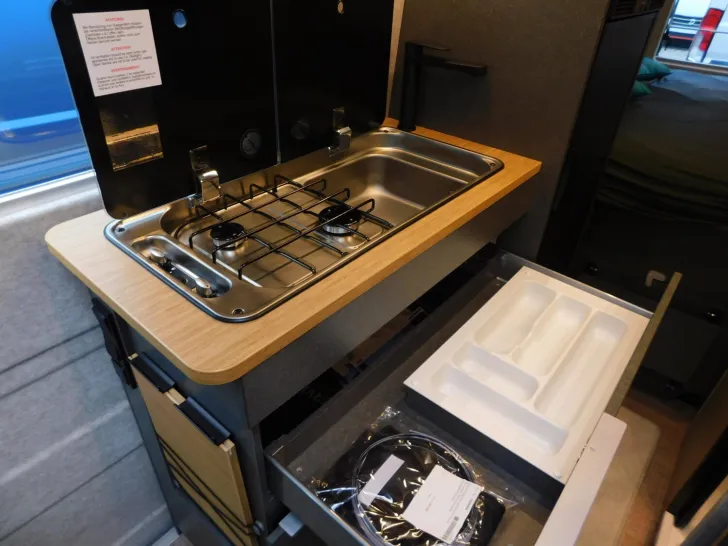 Fahrzeugbild Hymer Redwood 601 Automatik, Combi 6DE, Navi+Kamera #16