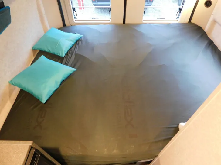 Fahrzeugbild Hymer Redwood 601 Automatik, Combi 6DE, Navi+Kamera #19