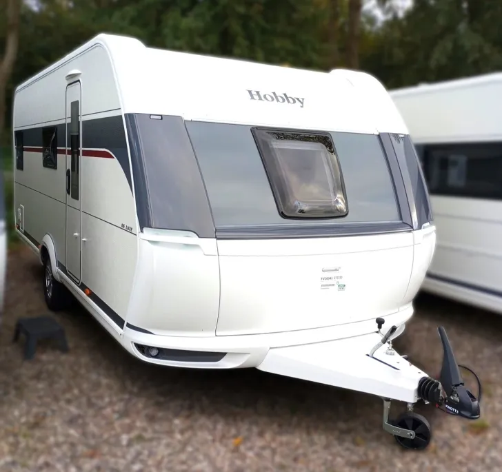 Fahrzeugbild Hobby De Luxe 545 KMF *Modell 2027* #1