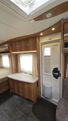 Fahrzeugbild Dethleffs Nomad 500 FR inkl. Mover, Markise, Vorzelt #9