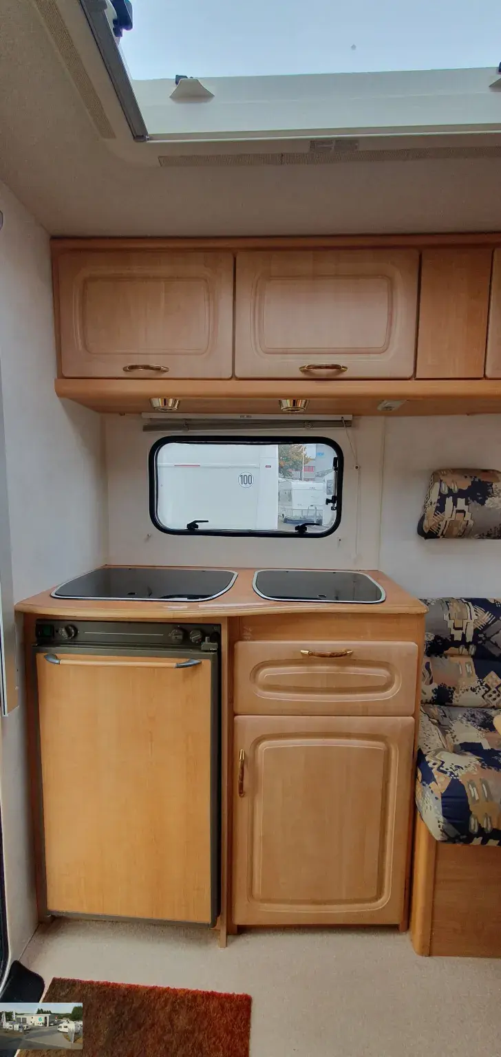 Fahrzeugbild Caravelair Eden 400 Nr. 82 - franz. Bett, Sitzgr. #7
