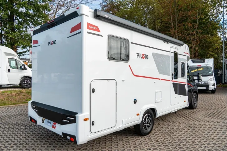 Fahrzeugbild Pilote P720FGJ Evidence *2027*Automatik*Lithium*Solar* #4