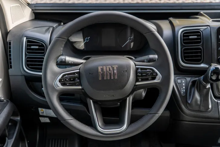 Fahrzeugbild Pilote P720FGJ Evidence *2027*Automatik*Lithium*Solar* #8
