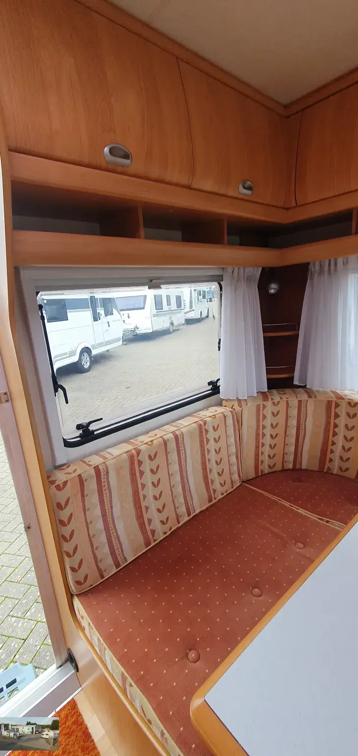 Fahrzeugbild Hobby Excellent 460 UFe Nr. 94 - Mover, franz. Bett #8