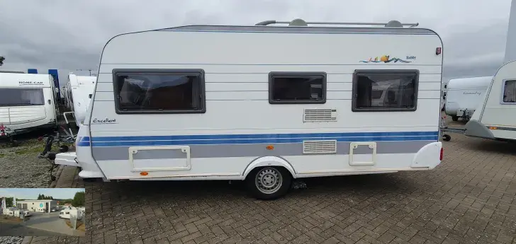 Fahrzeugbild Hobby Excellent 460 UFe Nr. 94 - Mover, franz. Bett #24