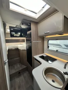 Fahrzeugbild Carado T 448 #10
