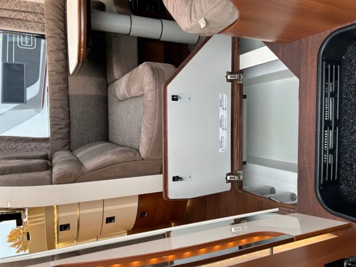 Fahrzeugbild Carthago chic c-line I  4.9 LE L #23