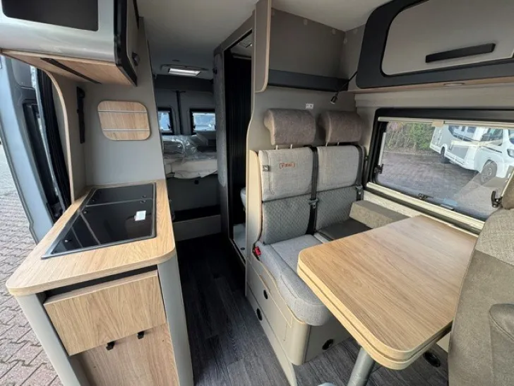 Fahrzeugbild Weinsberg CaraBus GREY EDITION FIRE 630 ME UVP: 83.969,-€ Modell 2027 #6