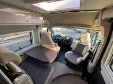 Fahrzeugbild Bürstner Campeo C 640 180 PS - Automatik - 20.000 km #10