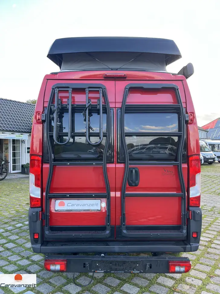 Fahrzeugbild Sunlight Camper Van Cliff 540 Adventure Edition RT Back Rack + Lightbar #4