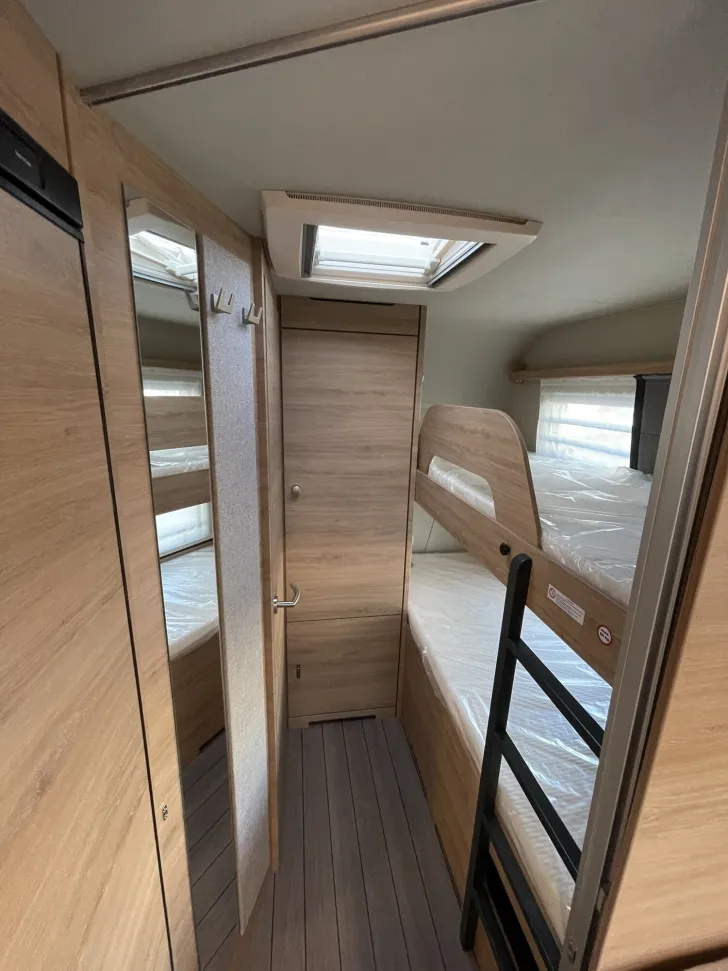 Fahrzeugbild Knaus Südwind BLACK SELECTION 500 QDK 2er-Etagenbetten #16