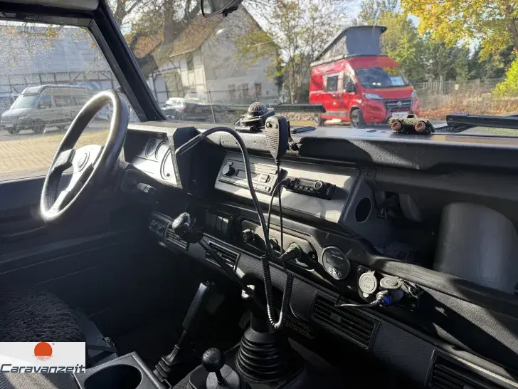 Fahrzeugbild Land Rover Defender TD 5 Seilwinde , Euro 4 !! #7