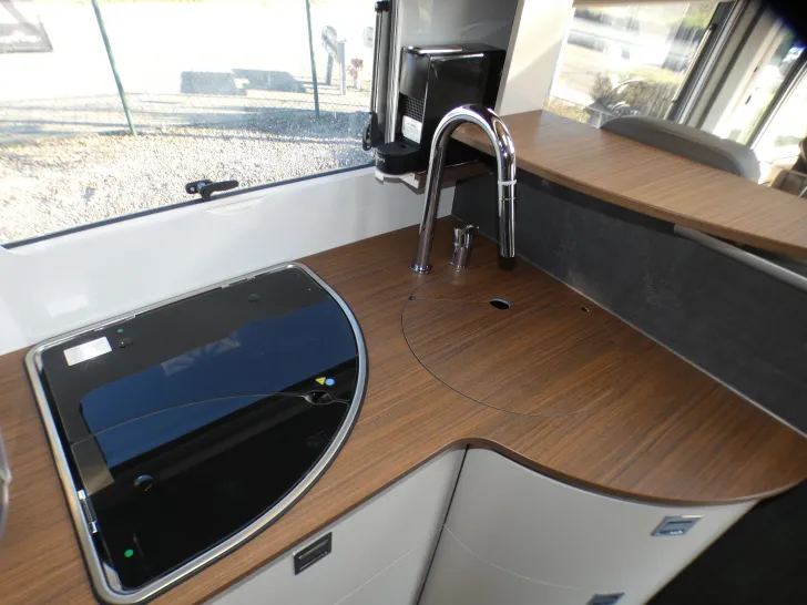 Fahrzeugbild Carthago chic c-line I 4.9 LE L #17