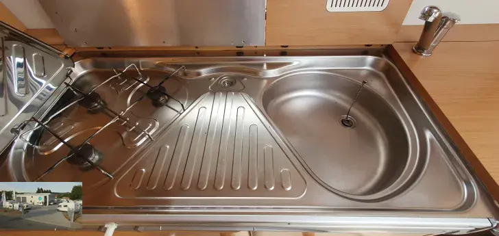 Fahrzeugbild Knaus Südwind 500 TF Nr. 90 - Klima, franz. Bett #11