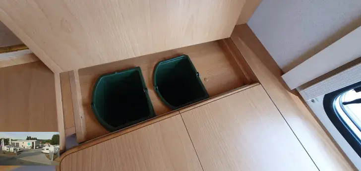 Fahrzeugbild Knaus Südwind 500 TF Nr. 90 - Klima, franz. Bett #12