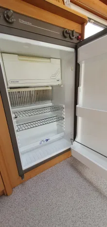 Fahrzeugbild Knaus Südwind 500 TF Nr. 90 - Klima, franz. Bett #13