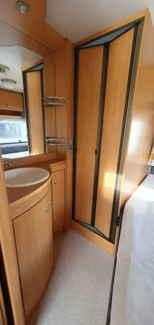 Fahrzeugbild Knaus Südwind 500 TF Nr. 90 - Klima, franz. Bett #26