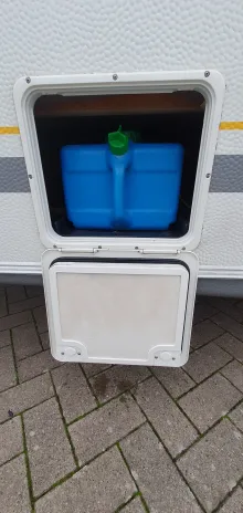 Fahrzeugbild Knaus Südwind 500 TF Nr. 90 - Klima, franz. Bett #33