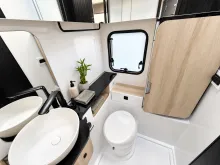 Fahrzeugbild Hobby De Luxe 460 SL 1500 kg Ambientebeleuchtung #27